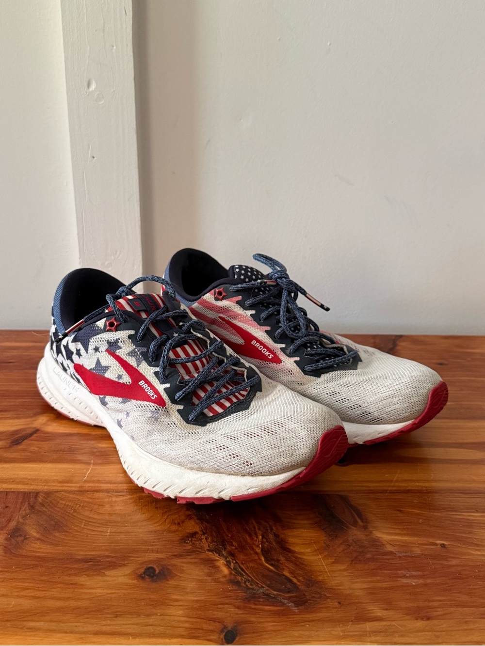Brooks Launch Red White Blue Patriotic Stars Stripes America Sneakers